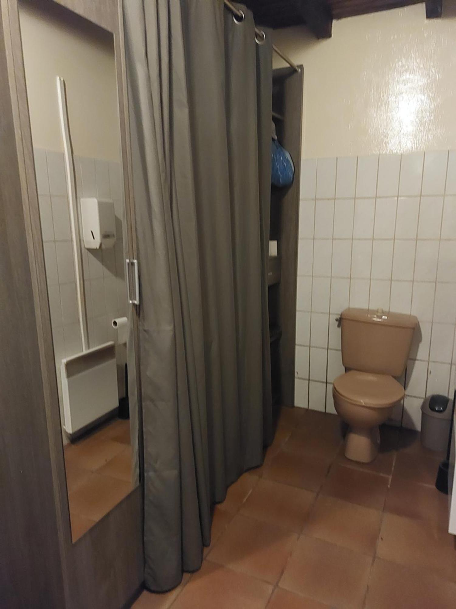 Fourques-sur-GaronneSci La Mijotiereアパートメント エクステリア 写真